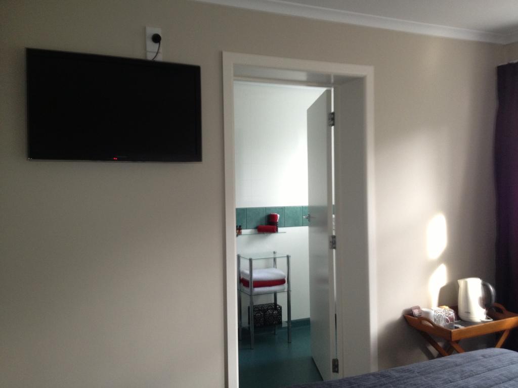 Lovett Lodge Invercargill Szoba fotó